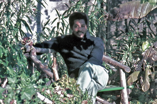 Padre Antonio nel cortile dei Cappuccini a Torino quando era studente 